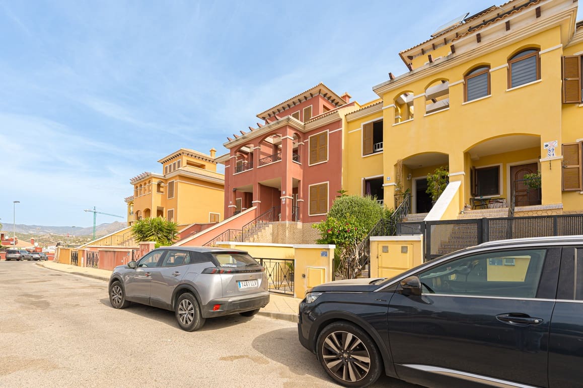 3 Zimmer Villa zu verkaufen in Finestrat mit Pool Garage - 320.000 € (Ref: 9675118)