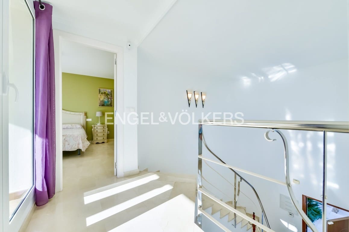 4 camera da letto Villa in vendita in Finestrat con piscina garage - 950.000 € (Rif: 9676587)