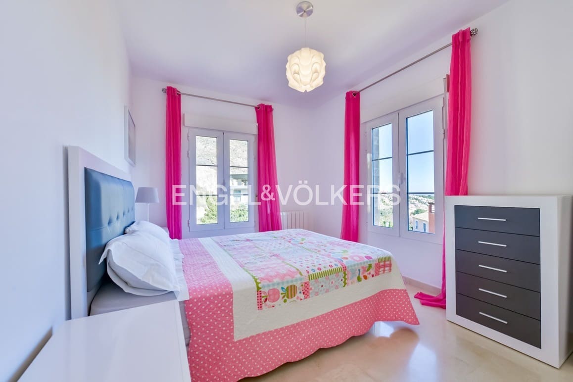 4 camera da letto Villa in vendita in Finestrat con piscina garage - 950.000 € (Rif: 9676587)