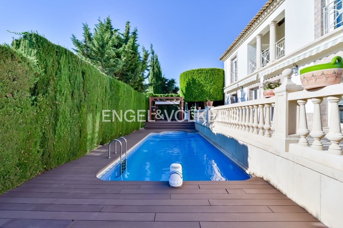 4 camera da letto Villa in vendita in Finestrat con piscina garage - 950.000 € (Rif: 9676587)