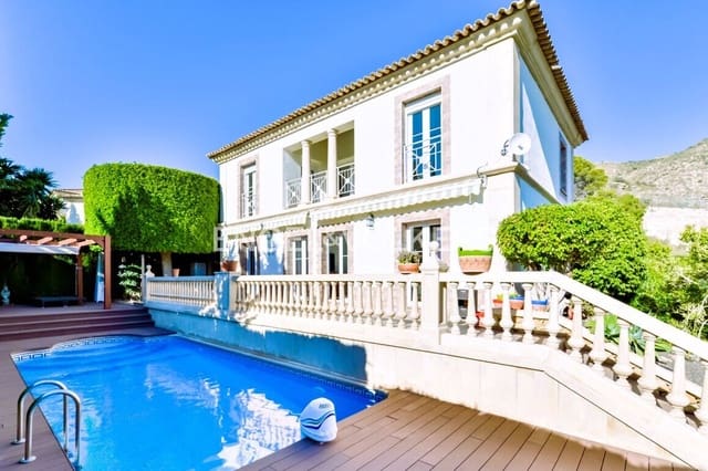 4 bedroom Villa for sale in Finestrat Pueblo, Finestrat with pool garage - € 800,000 (Ref: 9676587)
