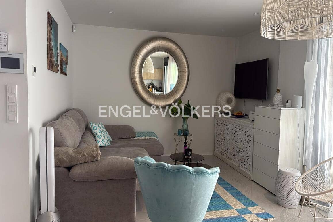 4 soverom Villa til leie i Finestrat med svømmebasseng garasje - € 4 500 (Ref: 9677905)