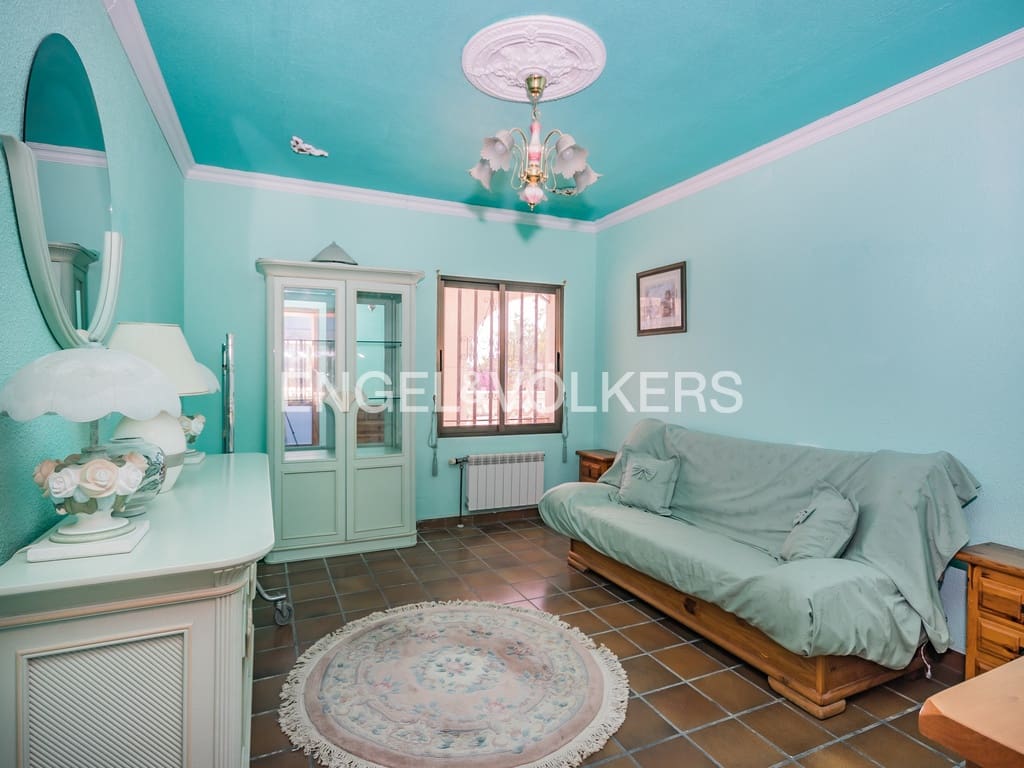 10 bedroom Villa for sale in La Nucia with pool garage - € 1,950,000 (Ref: 9677906)