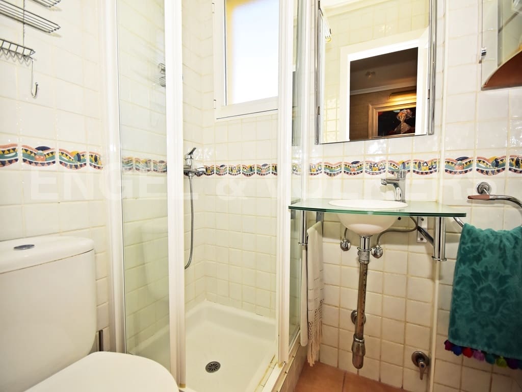 4 bedroom Villa for rent in Benidorm with pool garage - € 2,500 (Ref: 9720327)