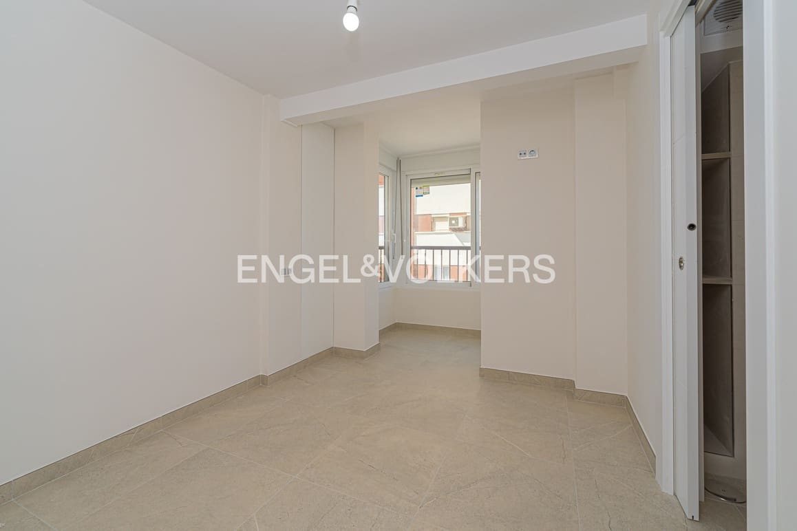 2 sovrum Lägenhet till salu i Benidorm med garage - 550 000 € (Ref: 9720473)