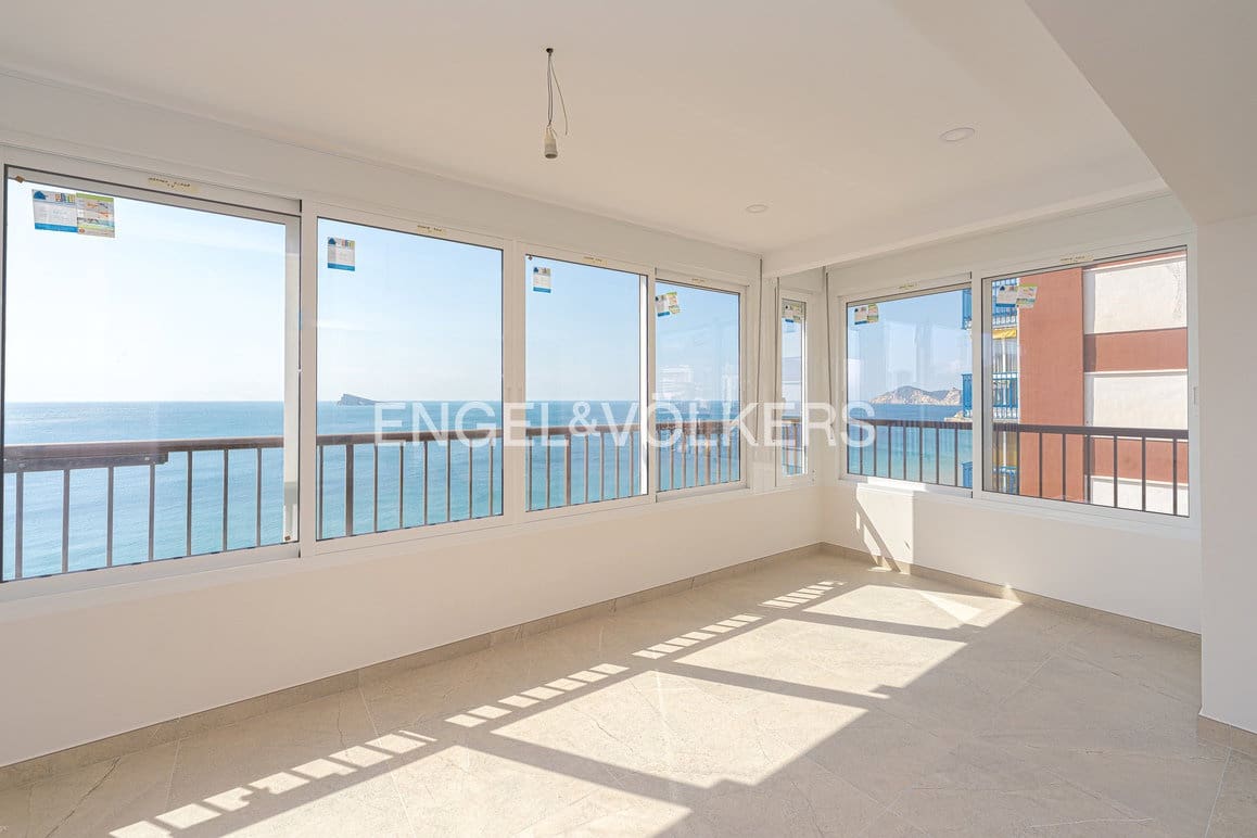 2 makuuhuone Huoneisto myytävänä paikassa Benidorm mukana 
autotalli - 495 000 € (Ref: 9720473)