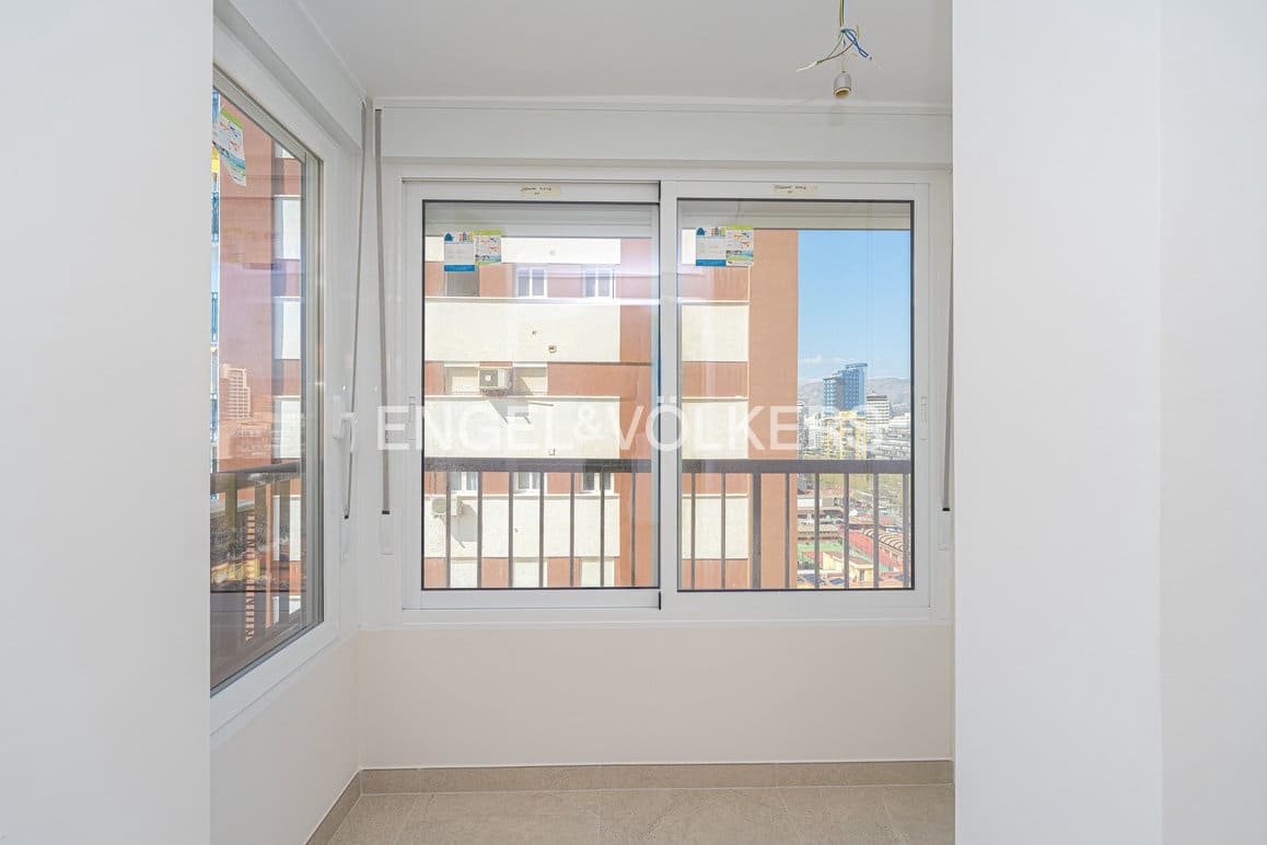 2 makuuhuone Huoneisto myytävänä paikassa Benidorm mukana 
autotalli - 495 000 € (Ref: 9720473)