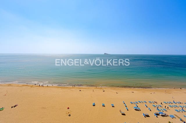 Apartamento de 2 habitaciones en Juzgados - Plaza de Toros, Benidorm en venta con garaje - 495.000 € (Ref: 9720473)