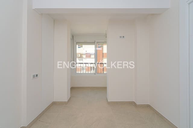 Apartamento de 2 habitaciones en Juzgados - Plaza de Toros, Benidorm en venta con garaje - 495.000 € (Ref: 9720473)