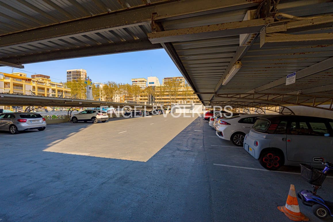 2 makuuhuone Huoneisto myytävänä paikassa Benidorm mukana 
autotalli - 495 000 € (Ref: 9720473)