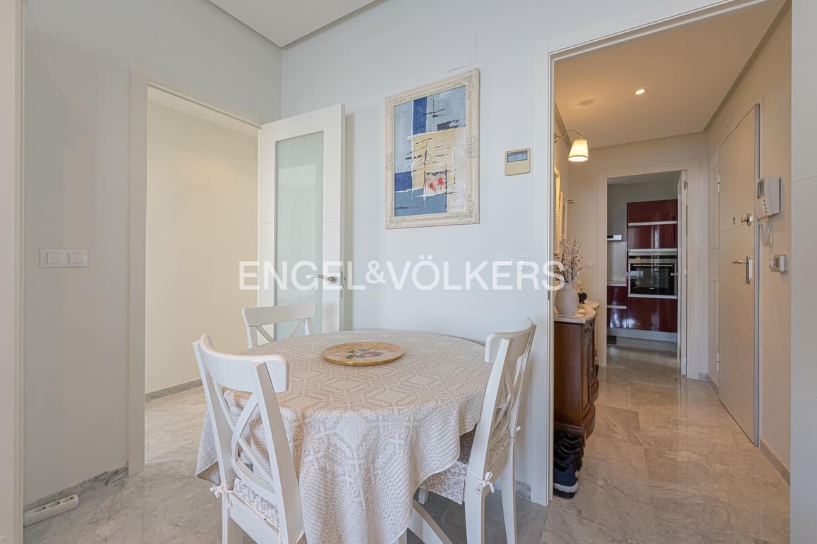 3 sovrum Lägenhet till salu i Benidorm med pool garage - 320 000 € (Ref: 9733413)