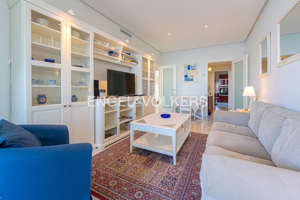 3 sovrum Lägenhet till salu i Benidorm med pool garage - 320 000 € (Ref: 9733413)