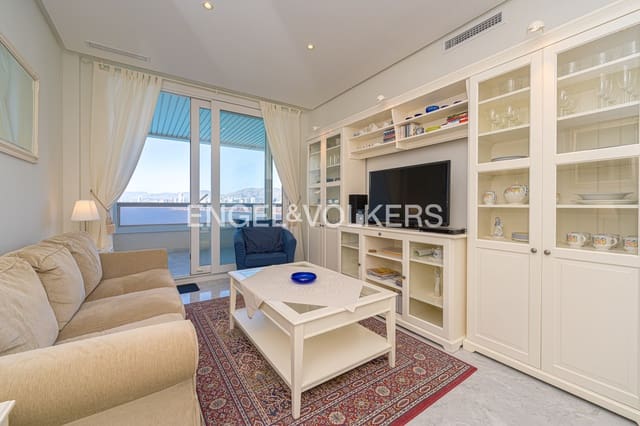 3 sovrum Lägenhet till salu i Benidorm med pool garage - 320 000 € (Ref: 9733413)