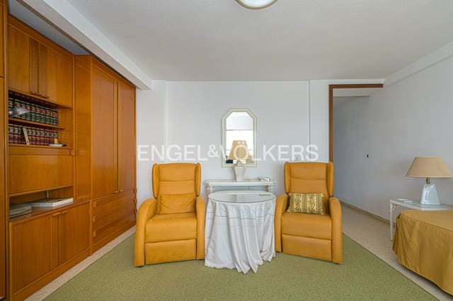 1 bedroom Apartment for sale in Benidorm - € 350,000 (Ref: 9733414)