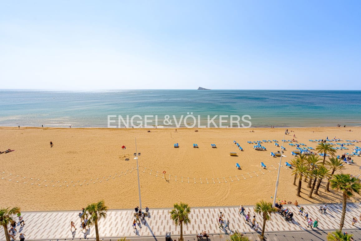 1 bedroom Apartment for sale in Benidorm - € 350,000 (Ref: 9733414)