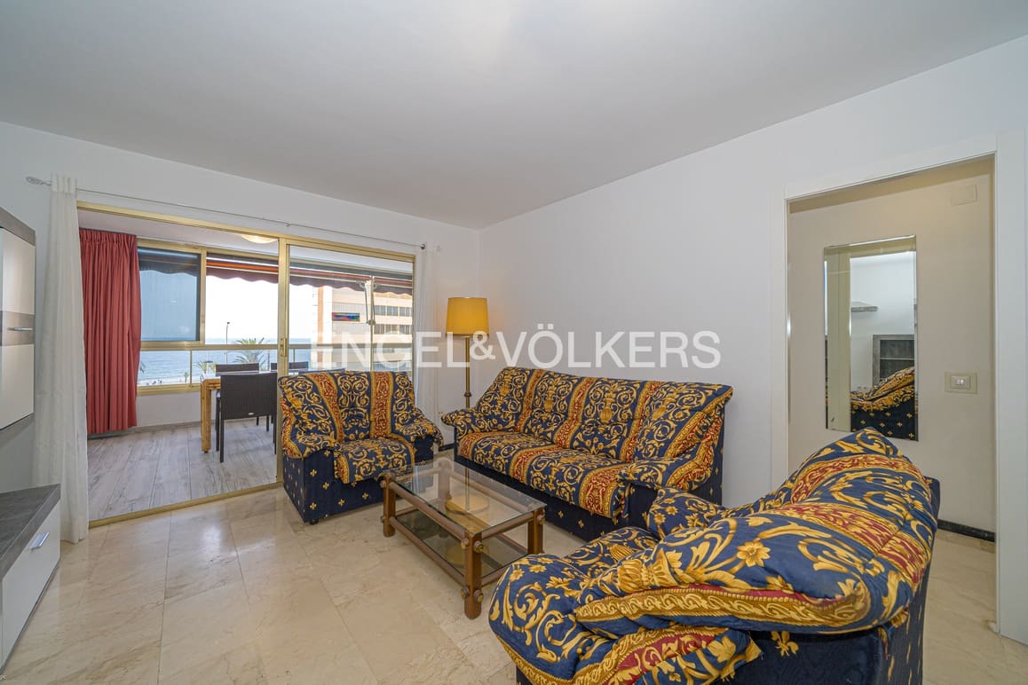 2 bedroom Apartment for rent in Benidorm with pool garage - € 1,500 (Ref: 9770990)