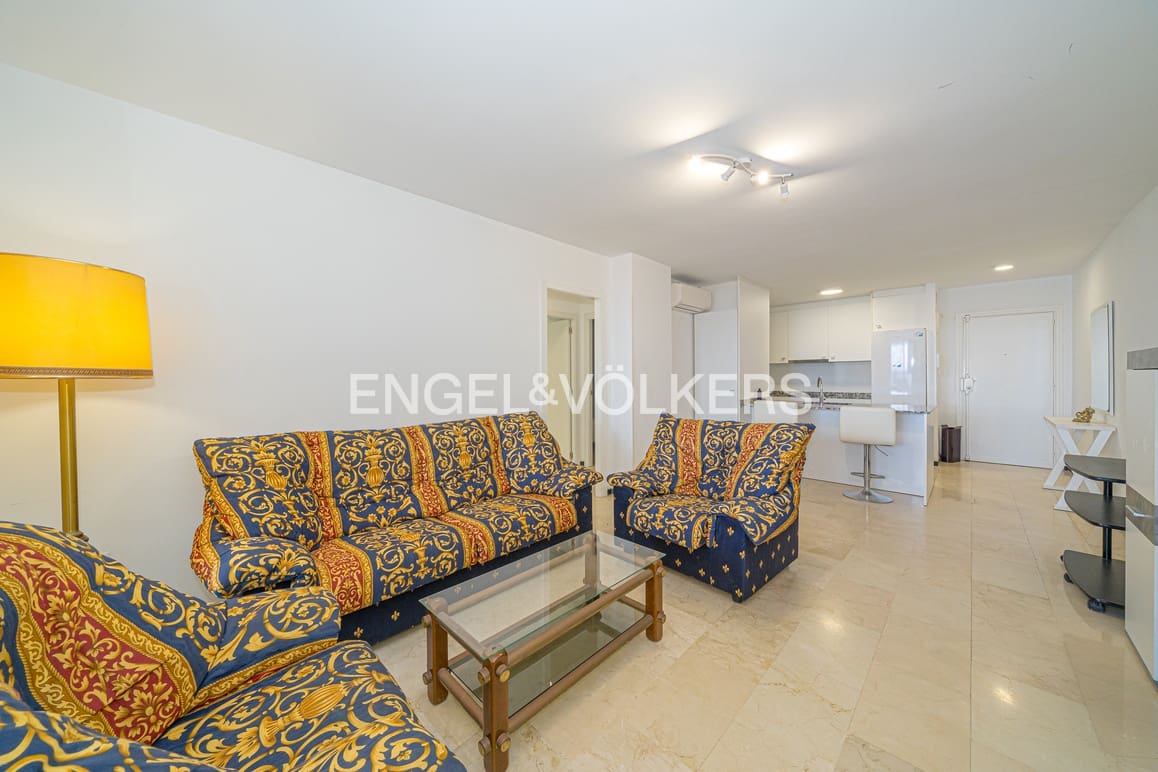 2 bedroom Apartment for rent in Benidorm with pool garage - € 1,500 (Ref: 9770990)