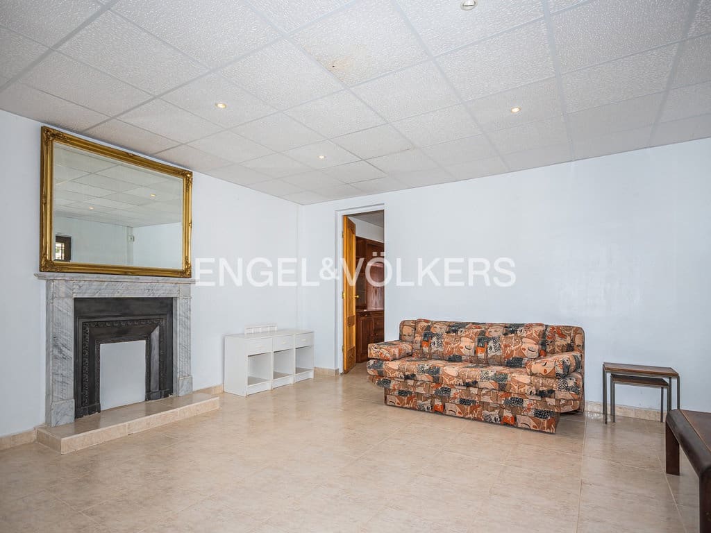 10 slaapkamer Villa te koop in La Nucia met zwembad garage - € 1.950.000 (Ref: 9778648)