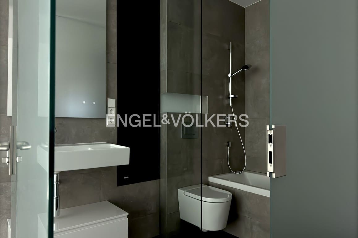 3 bedroom Villa for sale in Finestrat with pool garage - € 2,500,000 (Ref: 9778886)