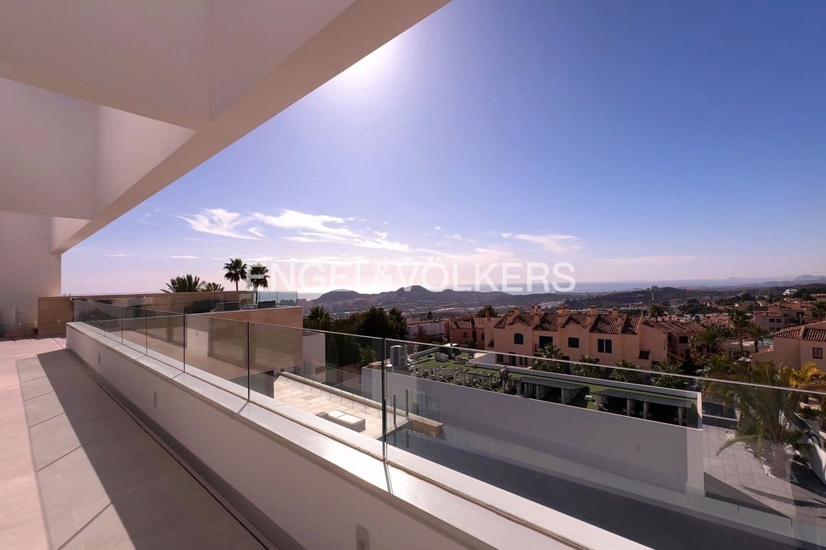3 soveværelse Villa til salg i Finestrat med swimmingpool garage - € 2.300.000 (Ref: 9778886)