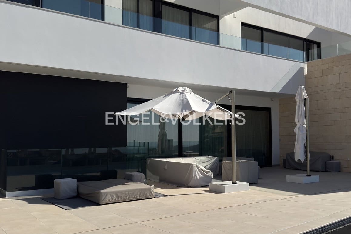 3 soveværelse Villa til salg i Finestrat med swimmingpool garage - € 2.300.000 (Ref: 9778886)