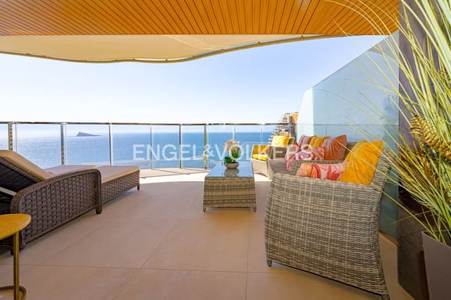2 Zimmer Apartment zu verkaufen in Juzgados - Plaza de Toros, Benidorm mit Pool Garage - 695.000 € (Ref: 9779077)