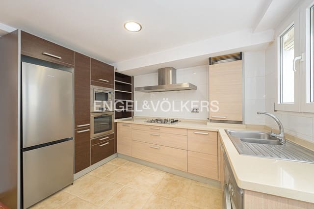 2 sypialnia Apartament na sprzedaż w Benidorm - 375 000 € (Ref: 9788786)