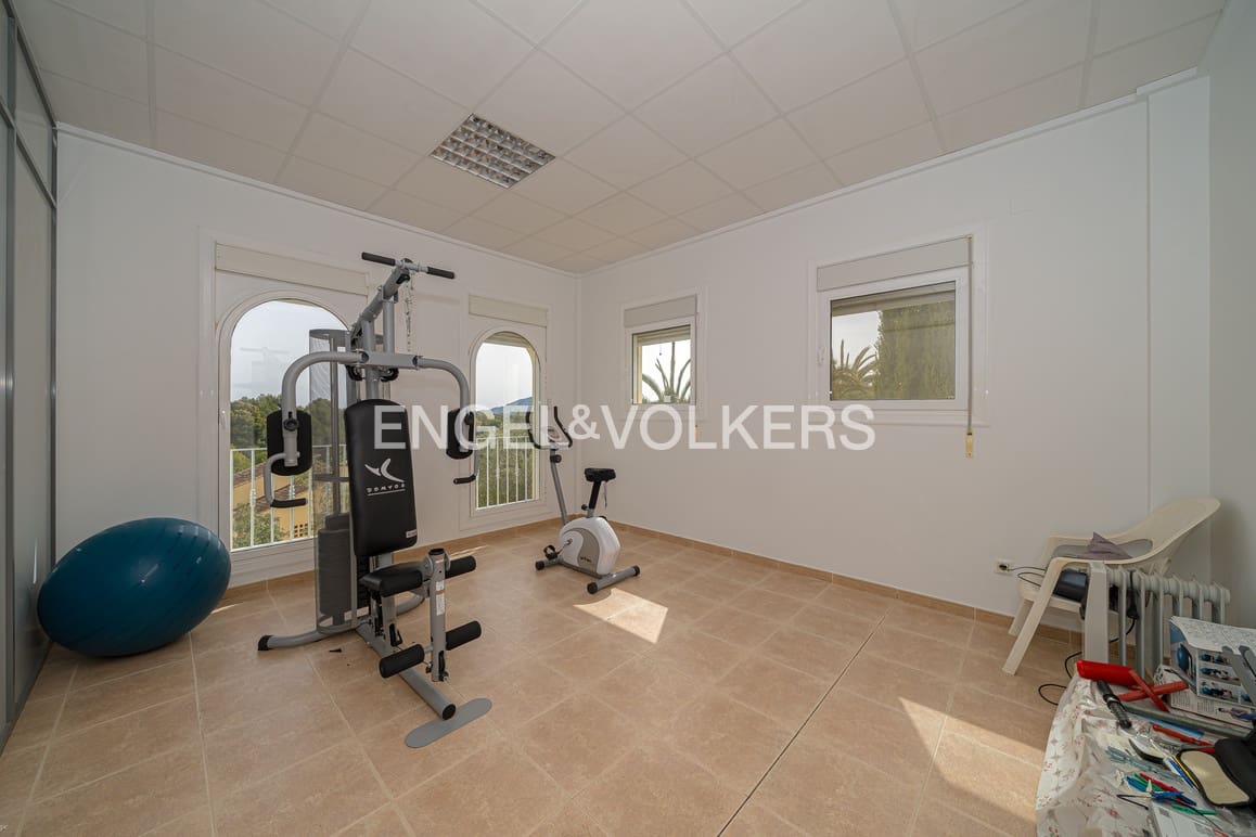 7 soveværelse Villa til salg i Benidorm med swimmingpool garage - € 1.635.000 (Ref: 9789436)