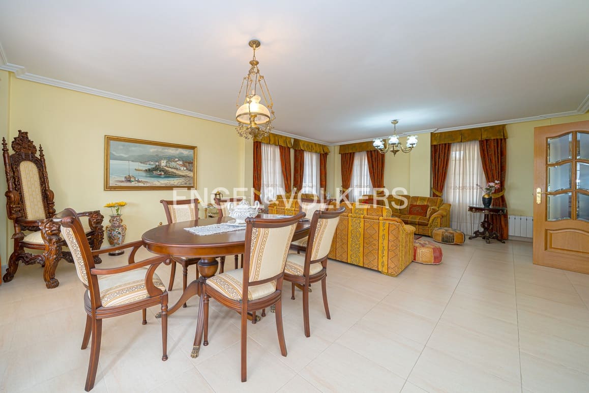 7 soveværelse Villa til salg i Benidorm med swimmingpool garage - € 1.635.000 (Ref: 9789436)