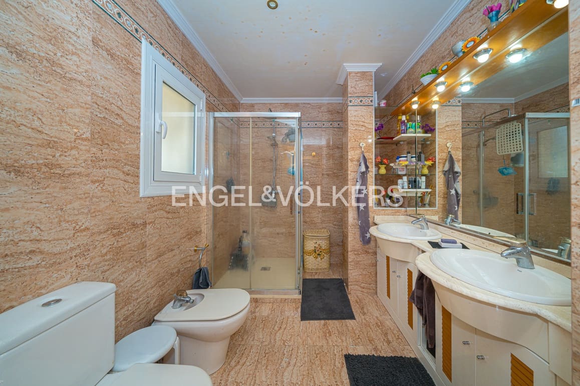 7 soveværelse Villa til salg i Benidorm med swimmingpool garage - € 1.635.000 (Ref: 9789436)