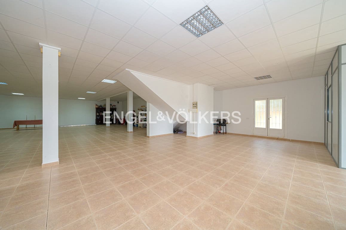 7 soverom Villa til salgs i Benidorm med svømmebasseng garasje - € 1 635 000 (Ref: 9789436)