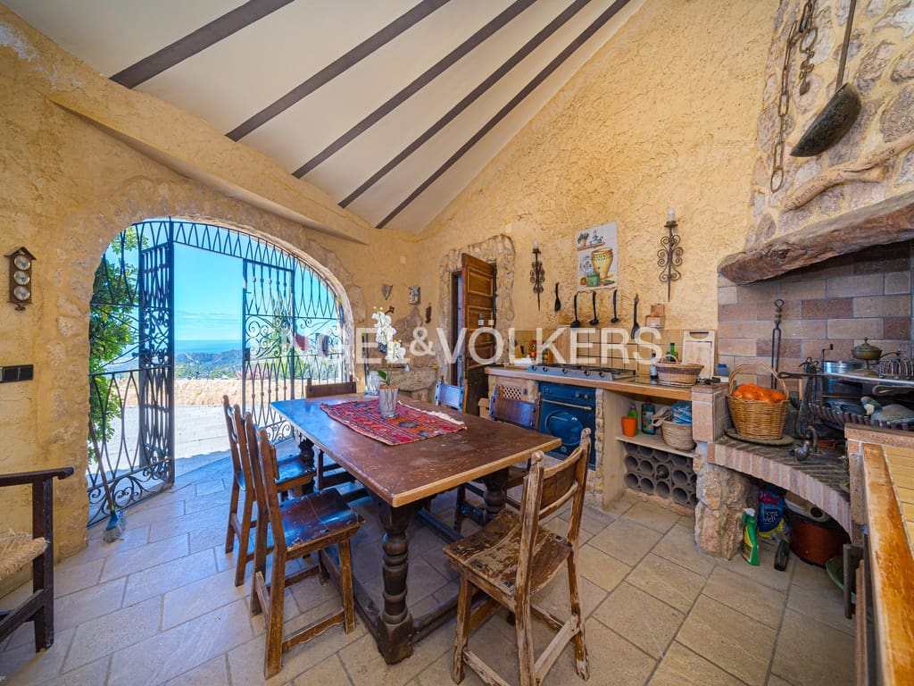 5 soveværelse Villa til salg i Finestrat med swimmingpool garage - € 1.395.000 (Ref: 9802869)