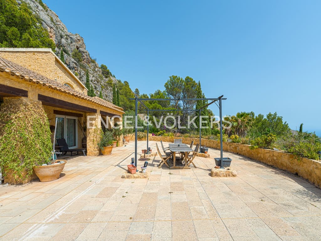 5 soveværelse Villa til salg i Finestrat med swimmingpool garage - € 1.395.000 (Ref: 9802869)