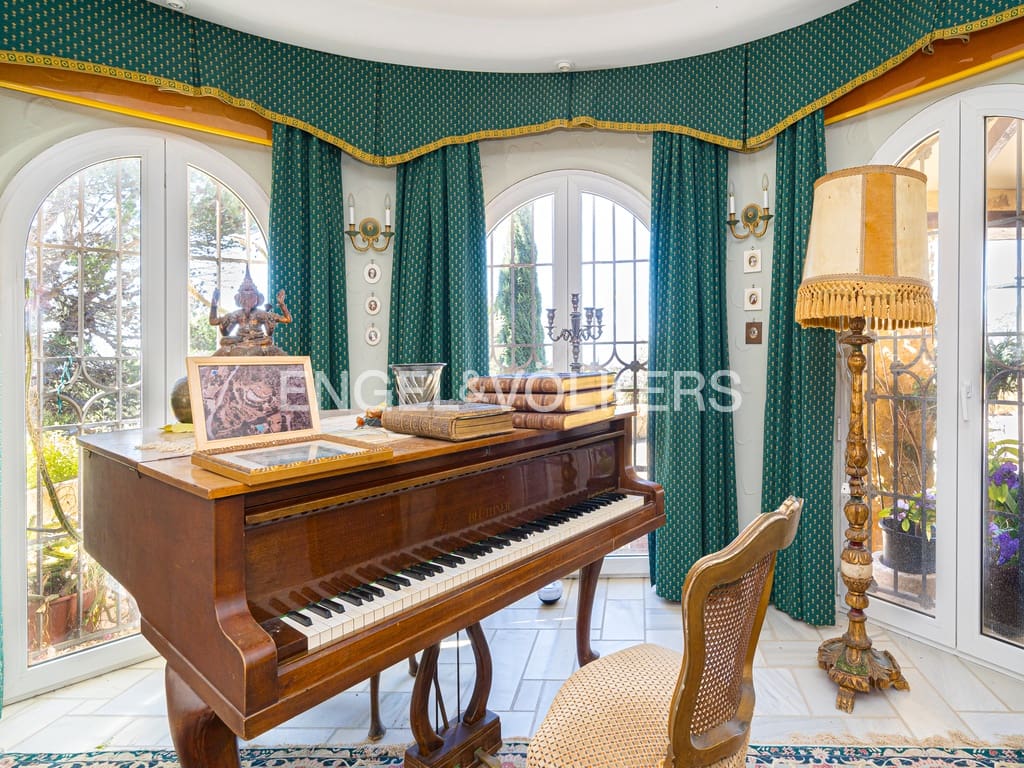 5 soveværelse Villa til salg i Finestrat med swimmingpool garage - € 1.395.000 (Ref: 9802869)