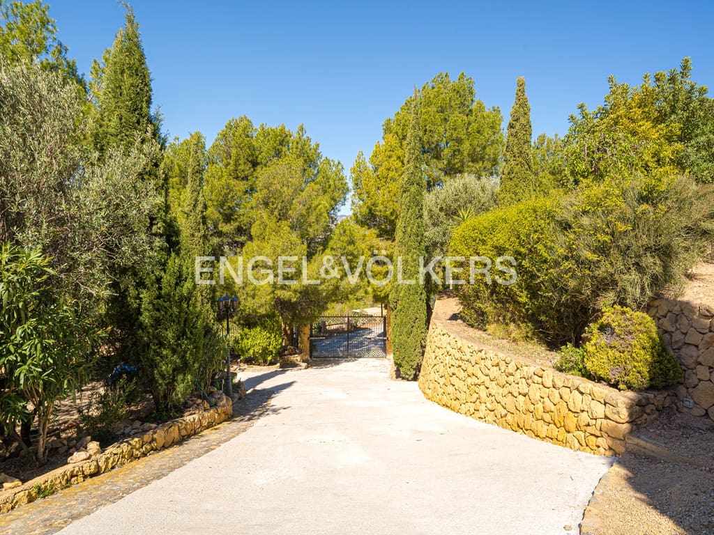 5 soveværelse Villa til salg i Finestrat med swimmingpool garage - € 1.395.000 (Ref: 9802869)