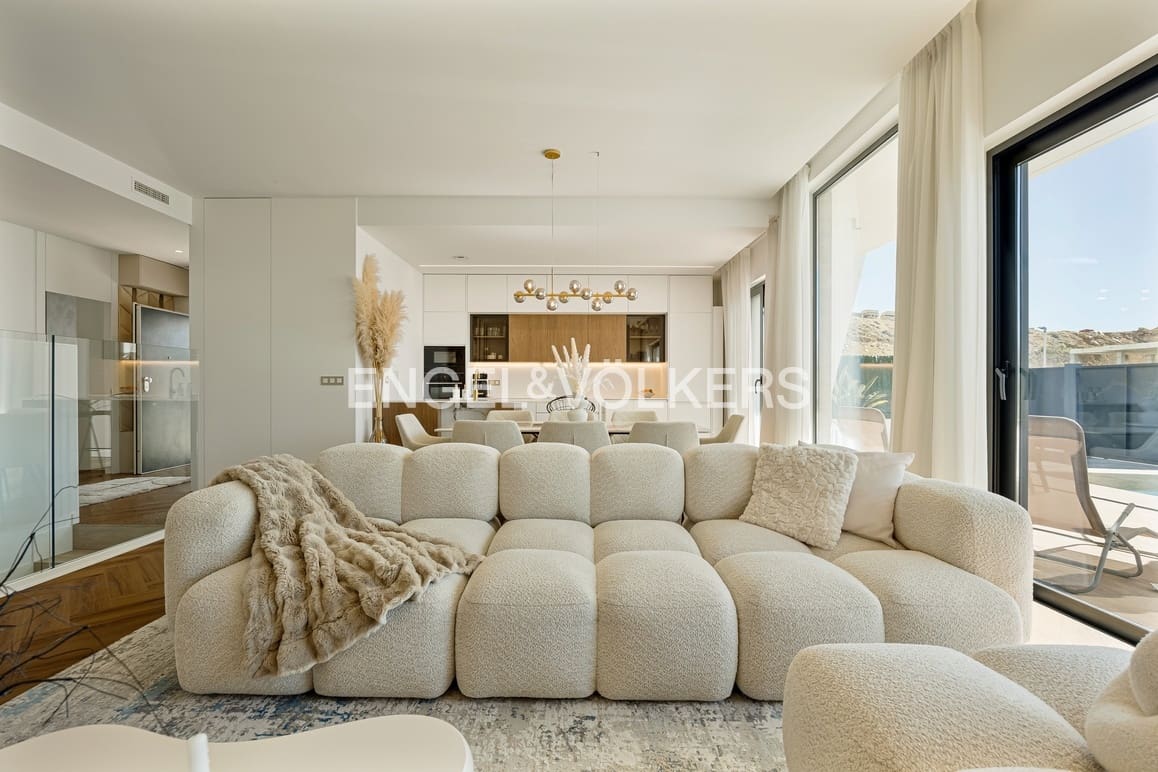 4 soverom Villa til salgs i Finestrat med svømmebasseng garasje - € 795 000 (Ref: 9807169)