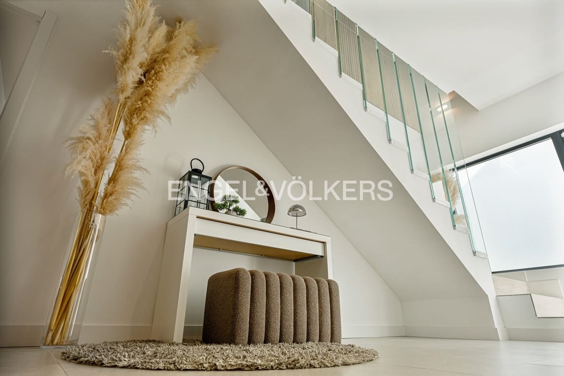 4 soverom Villa til salgs i Finestrat med svømmebasseng garasje - € 795 000 (Ref: 9807169)