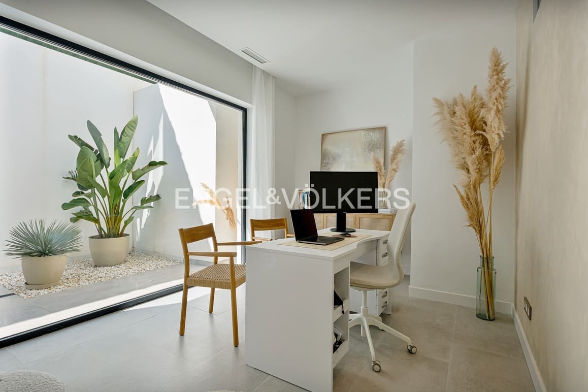 4 soverom Villa til salgs i Finestrat med svømmebasseng garasje - € 795 000 (Ref: 9807169)