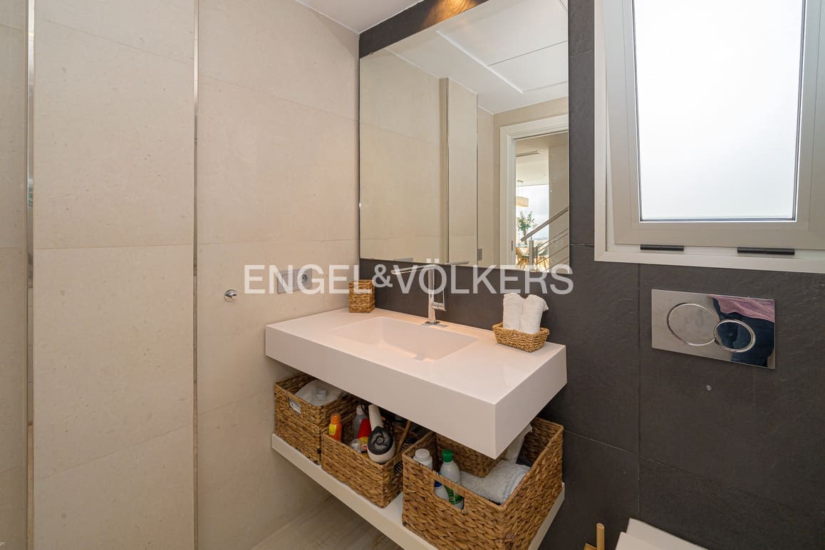 3 soveværelse Villa til salg i Finestrat med swimmingpool garage - € 625.000 (Ref: 9809825)