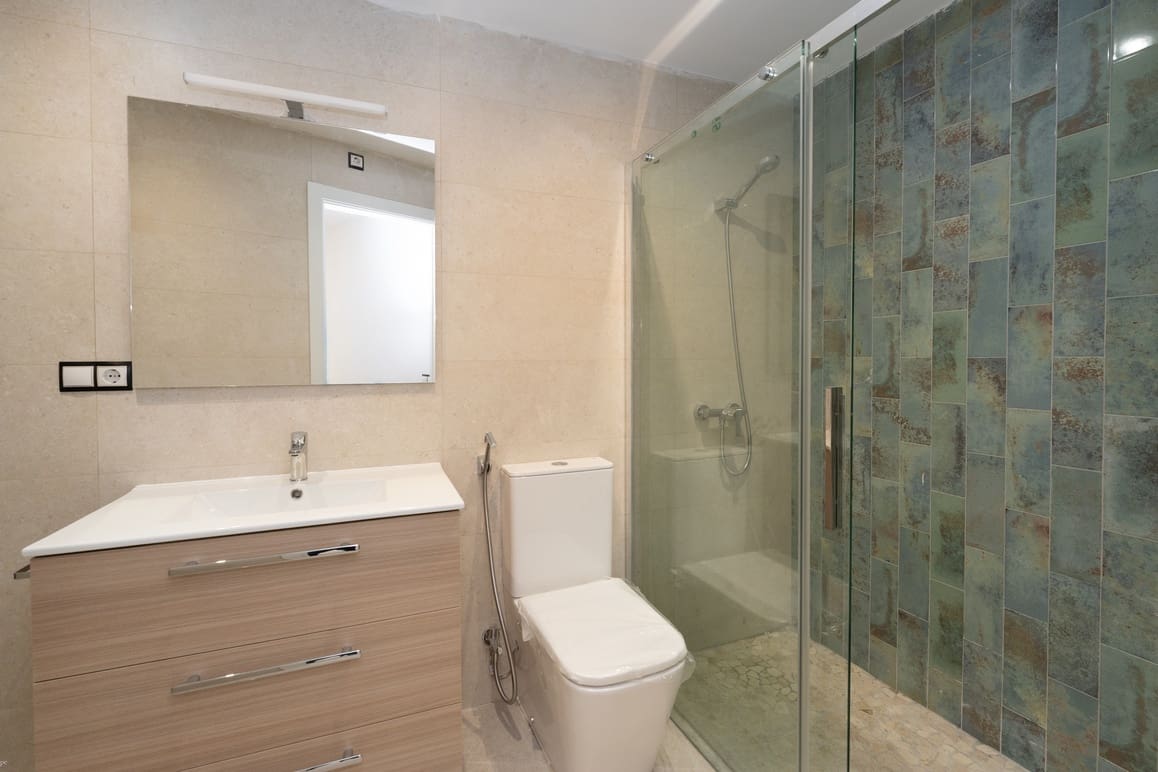 5 slaapkamer Appartement te koop in Benidorm - € 990.000 (Ref: 9830126)