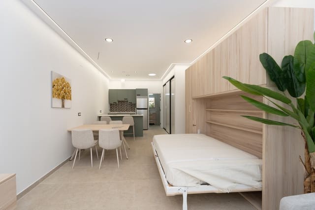 5 bedroom Apartment for sale in Benidorm - € 990,000 (Ref: 9830126)