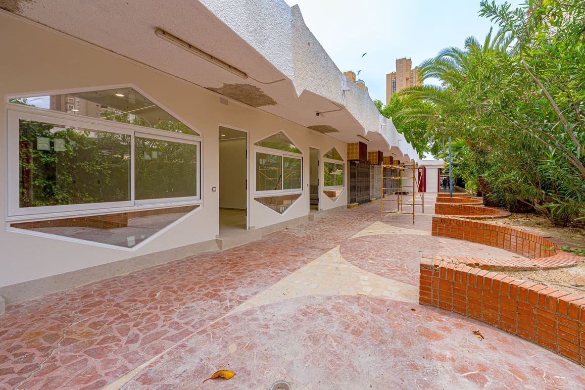 5 slaapkamer Appartement te koop in Benidorm - € 990.000 (Ref: 9830126)