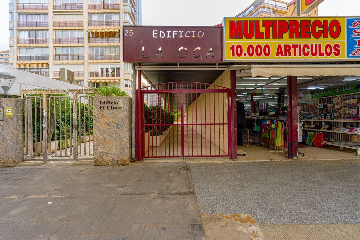 5 slaapkamer Appartement te koop in Benidorm - € 990.000 (Ref: 9830126)
