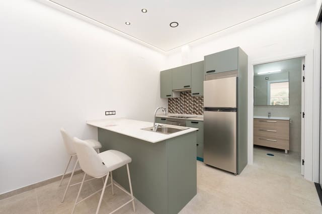 5 quarto Apartamento para venda em Juzgados - Plaza de Toros, Benidorm - 990 000 € (Ref: 9830126)