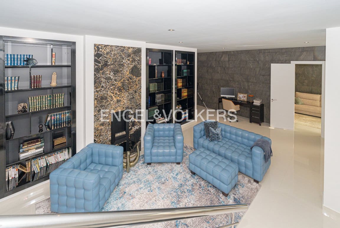 5 quarto Moradia para venda em Finestrat com piscina garagem - 1 875 000 € (Ref: 9830443)
