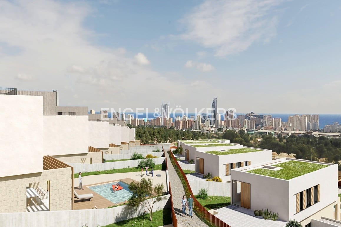 3 bedroom Villa for sale in Finestrat with pool garage - € 760,000 (Ref: 9830444)