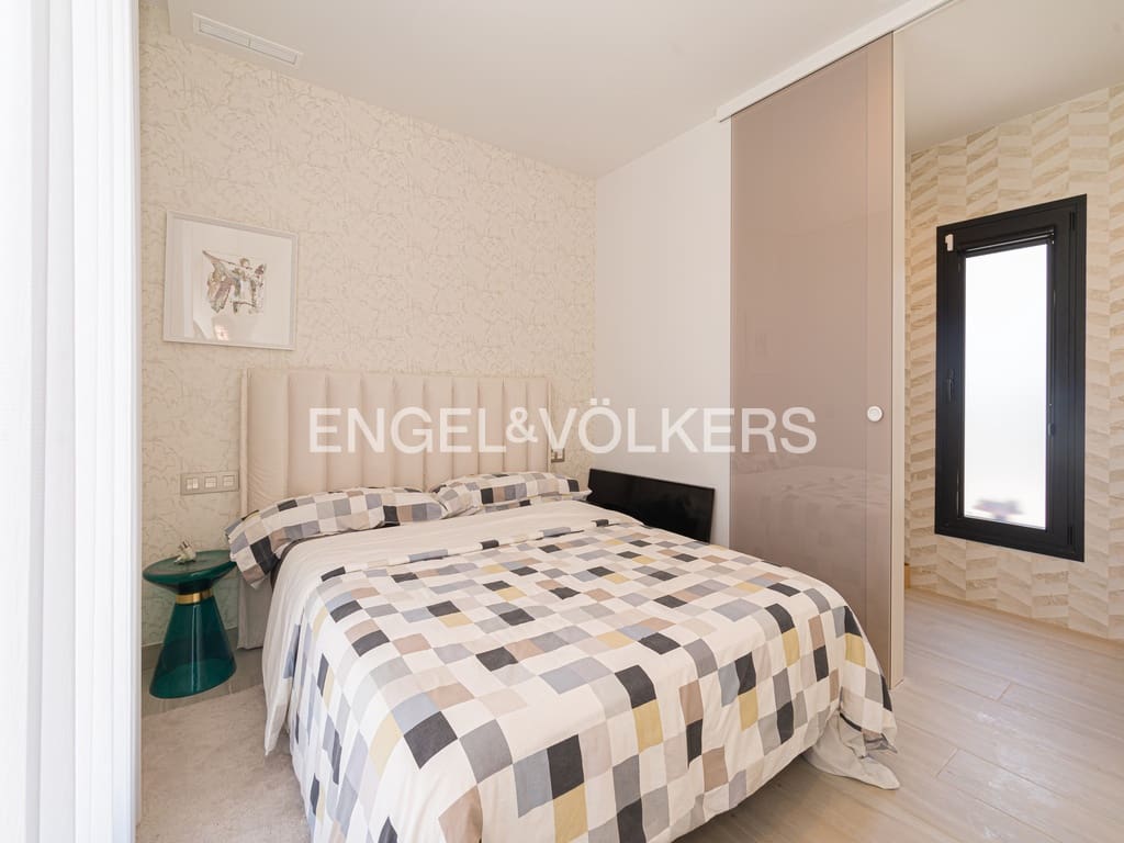 Garage for sale in Finestrat - € 578,000 (Ref: 9832759)