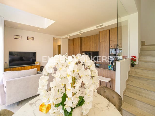 Garagem para venda em Finestrat Pueblo, Finestrat - 578 000 € (Ref: 9832759)
