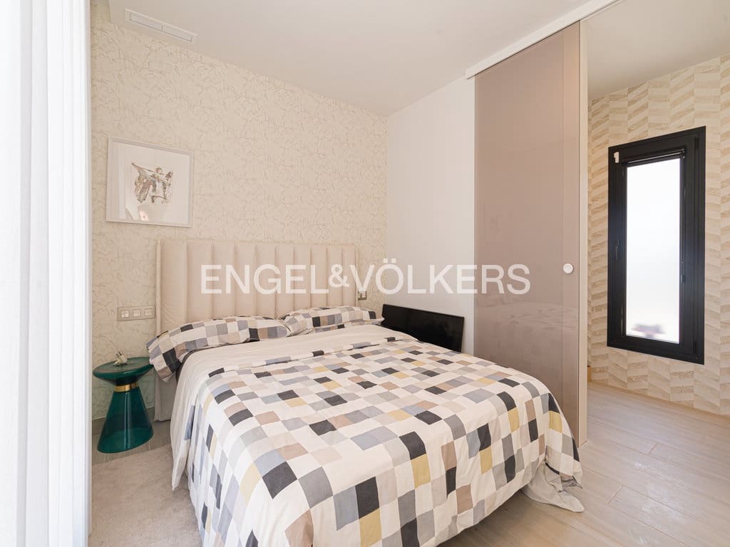 Garagem para venda em Finestrat - 578 000 € (Ref: 9832759)