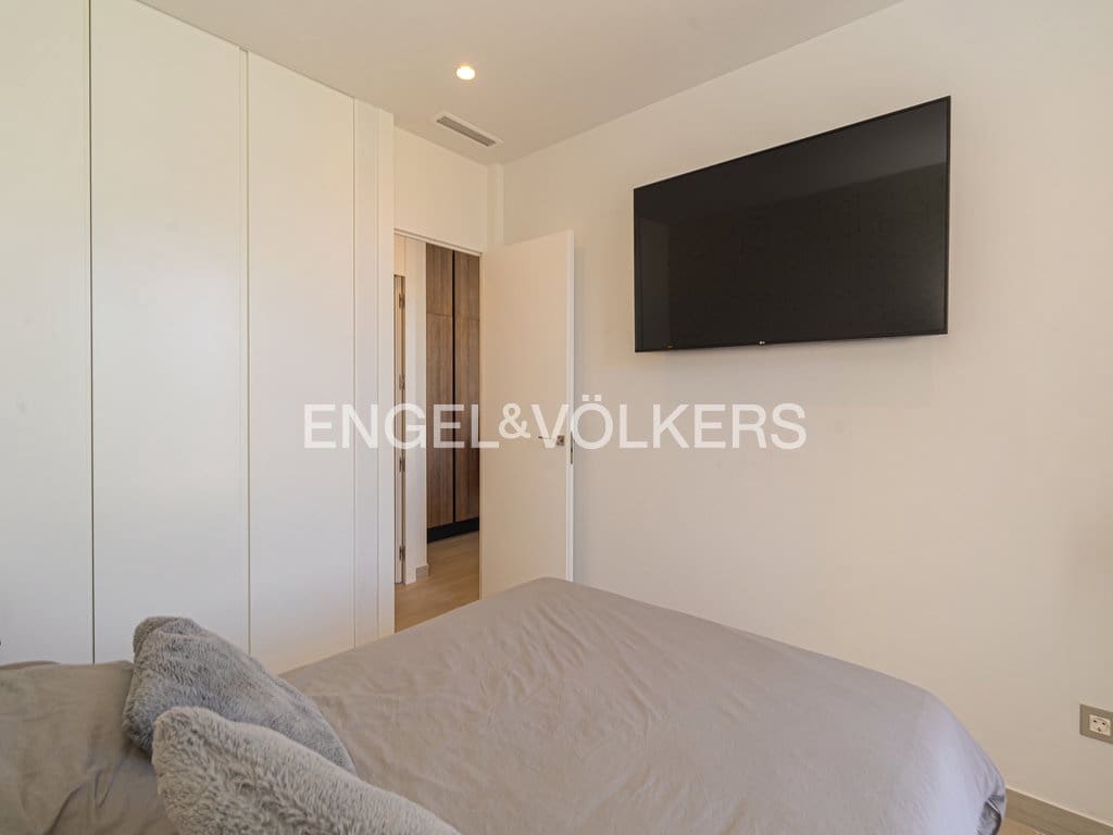 Garagem para venda em Finestrat - 578 000 € (Ref: 9832759)
